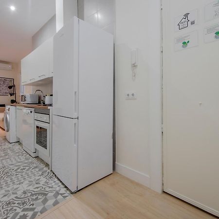 Nuevo Apt Para 7 Pax En Malasana - Gran Via E1 Apartment Madrid Luaran gambar
