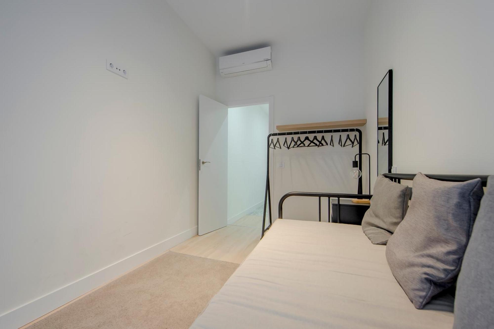 Nuevo Apt Para 7 Pax En Malasana - Gran Via E1 Apartment Madrid Luaran gambar