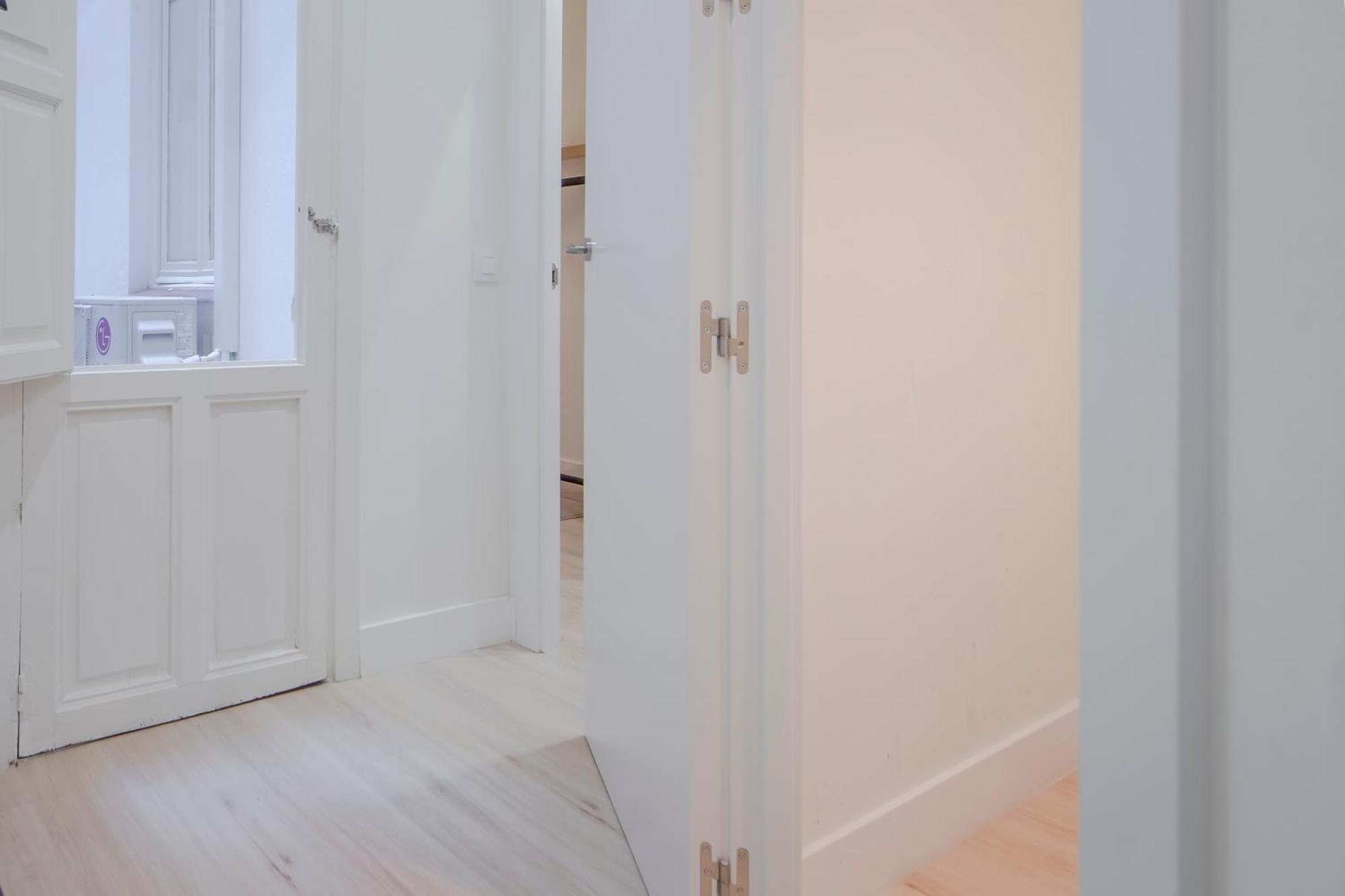 Nuevo Apt Para 7 Pax En Malasana - Gran Via E1 Apartment Madrid Luaran gambar