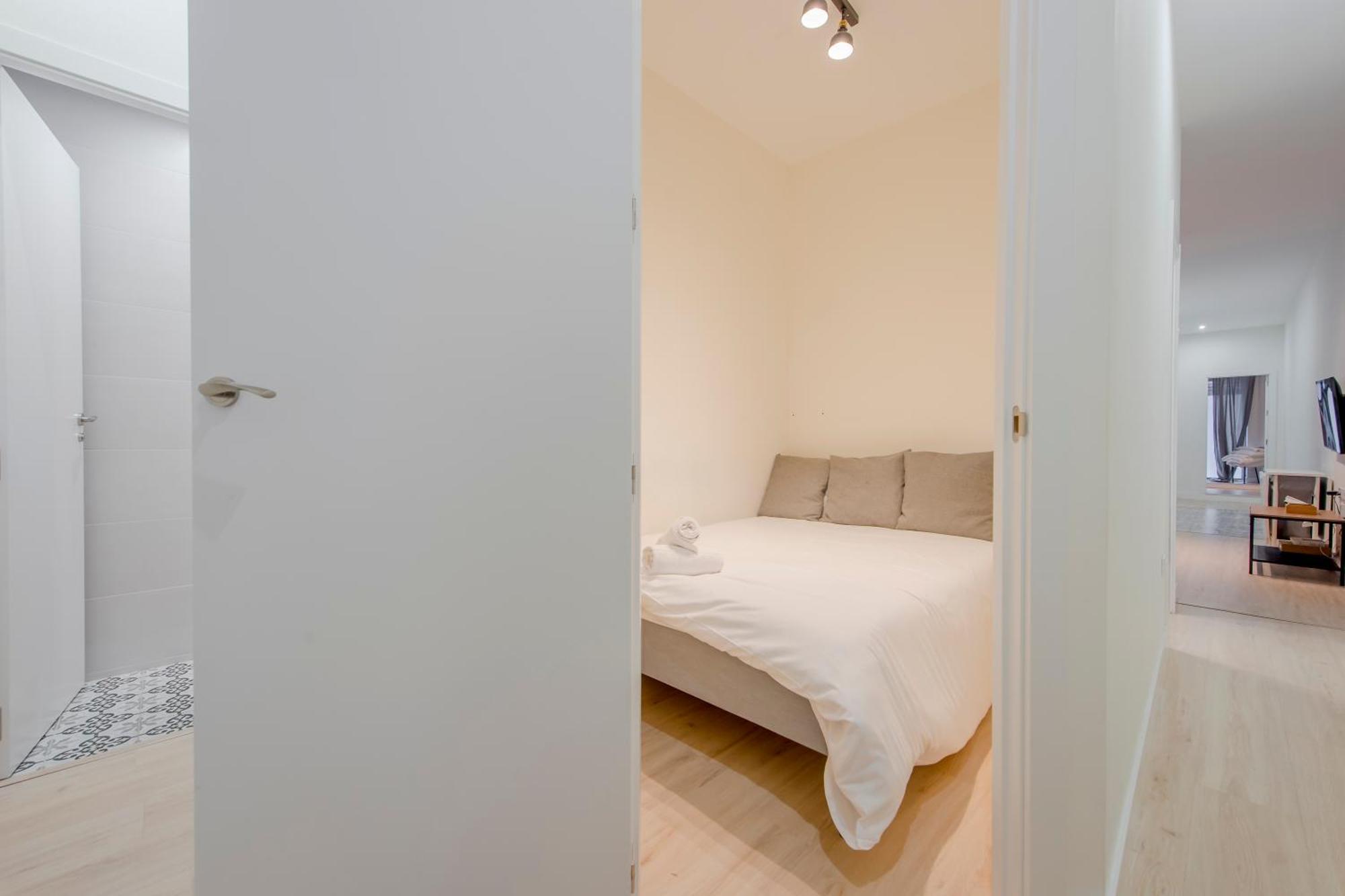 Nuevo Apt Para 7 Pax En Malasana - Gran Via E1 Apartment Madrid Luaran gambar